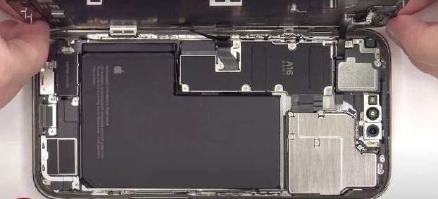曲麻莱苹果14维修分享看iPhone 14 Pro Max拆解 